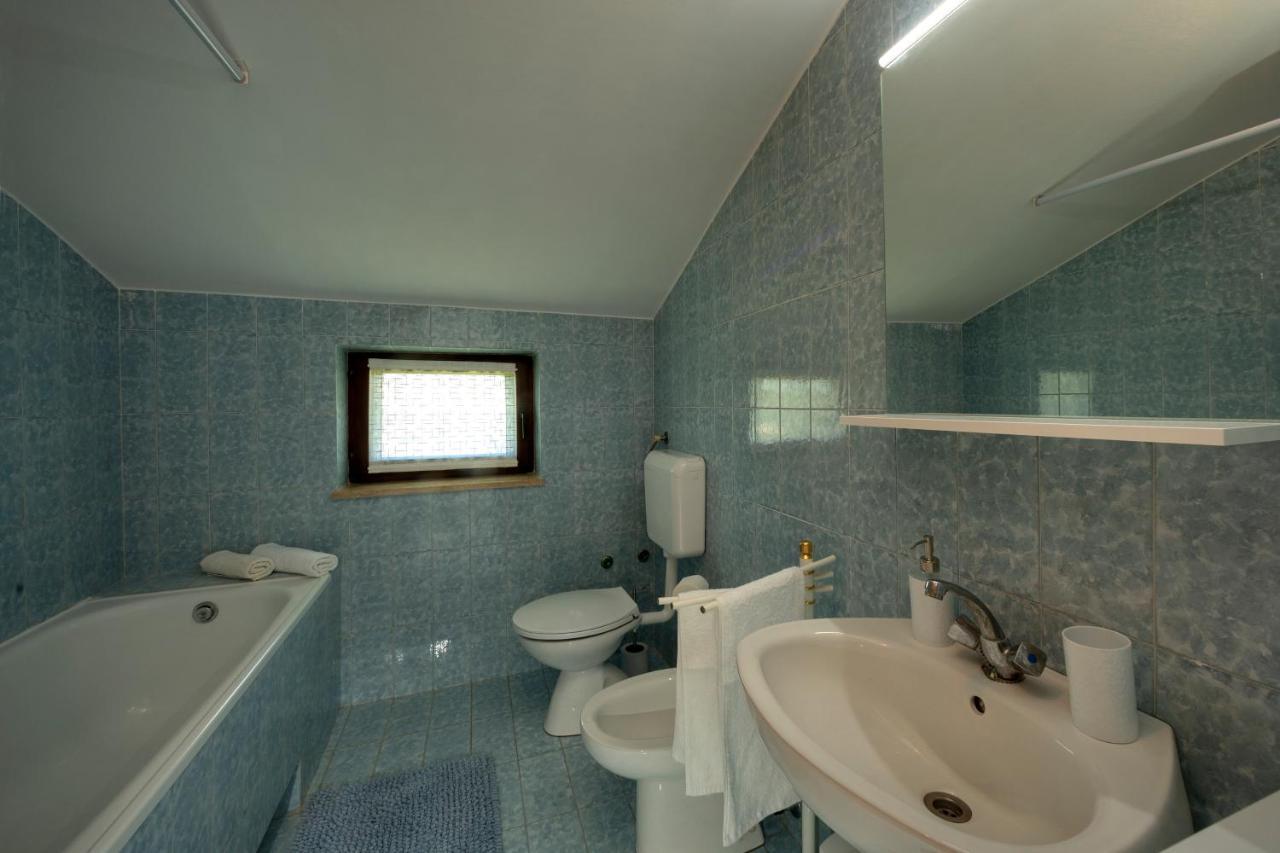 App Fiorela Porec Exterior photo
